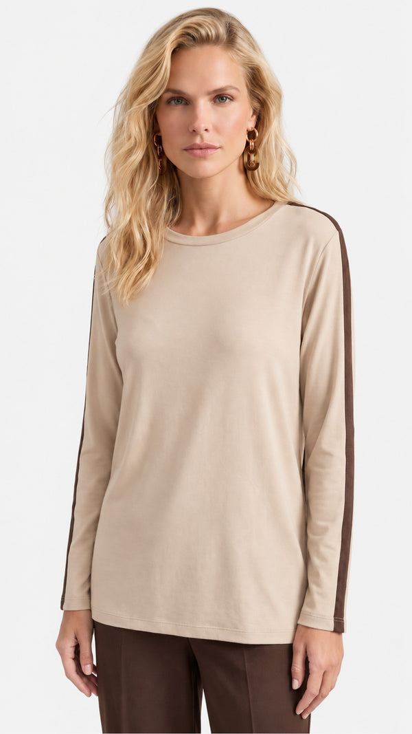 Look 21 — T-shirt girocollo — Cannella FW26/27
