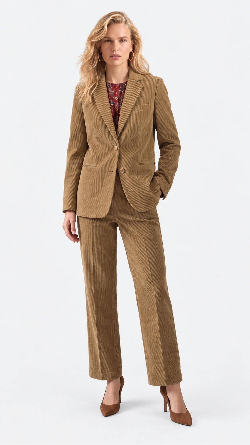 Look 36 — Completo con giacca e pantalone — Cannella FW26/27
