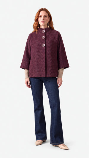 Look 46 — Cappa a tre bottoni e jeans — Cannella FW26/27