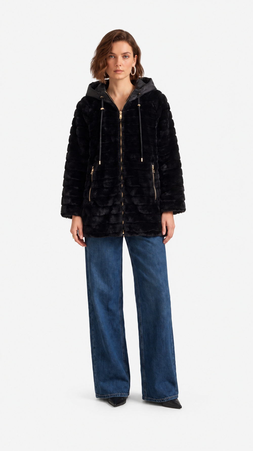 Look 66 — Giubbotto effetto pelliccia e jeans — Cannella FW26/27